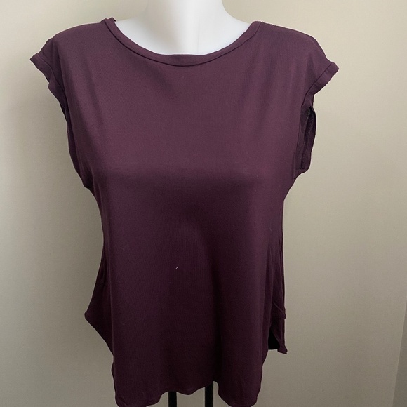 Wilfred Criss-Cross / Open Back Women's Short Sleeve Plum Tee Size Small - Picture 1 of 10